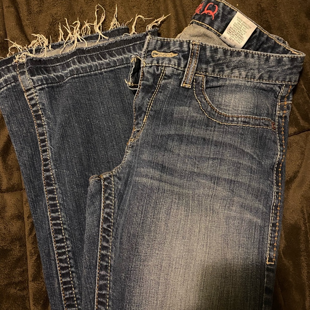 Woman’s cinch ADA